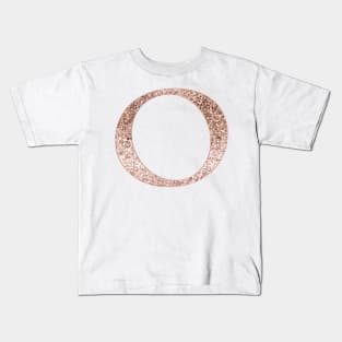 O rose gold glitter monogram letter Kids T-Shirt